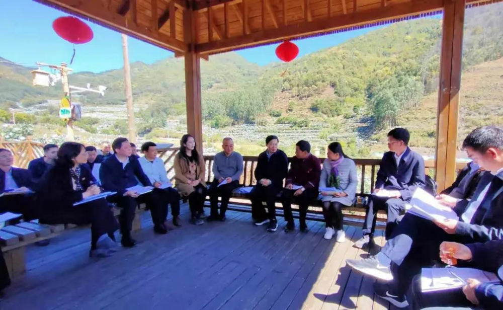 省领导到云霄县开展挂钩帮扶工作调研3.png