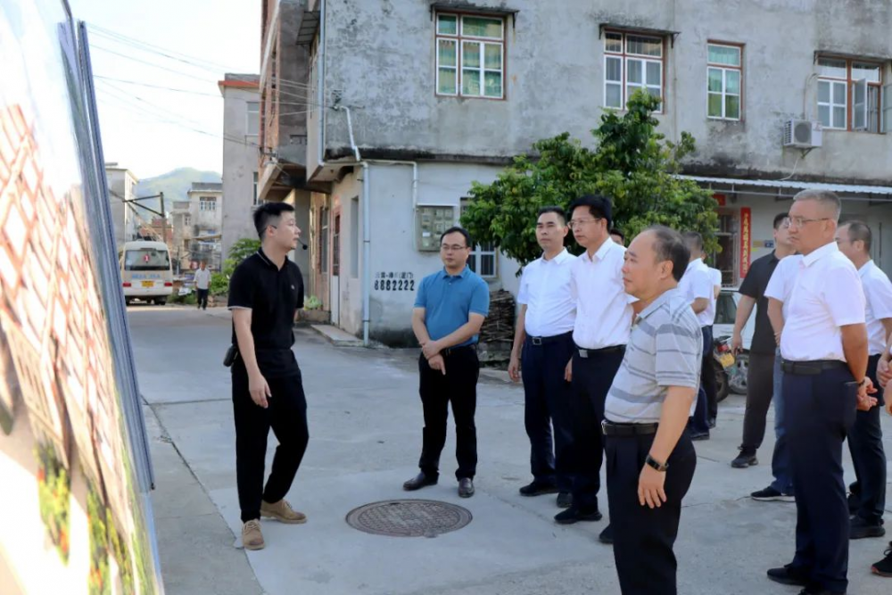 2云霄县委书记到火田镇调研.png