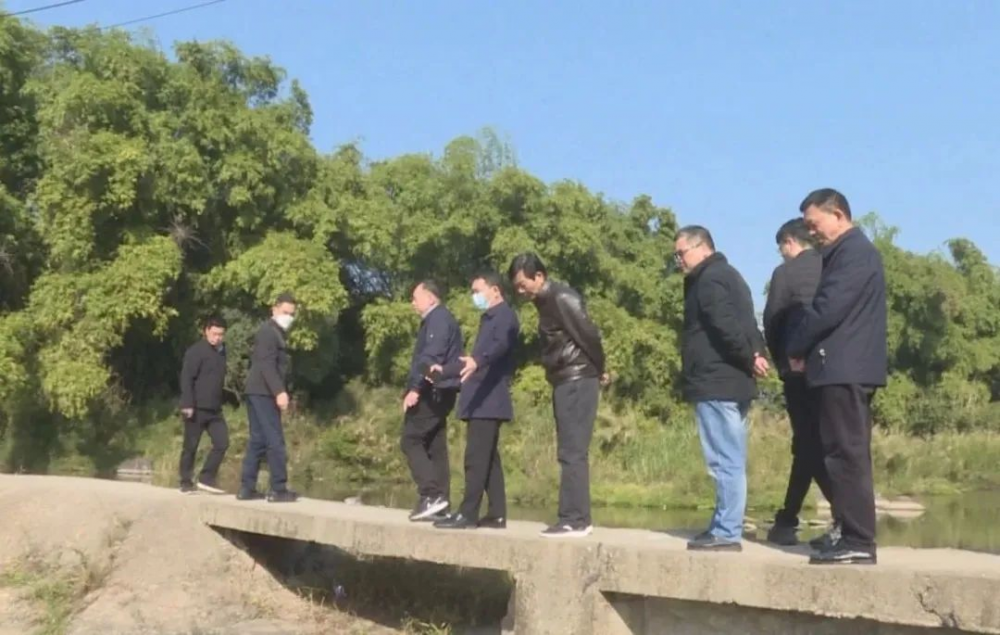 1云霄县领导带队调研火田溪流域水环境治理工作.png
