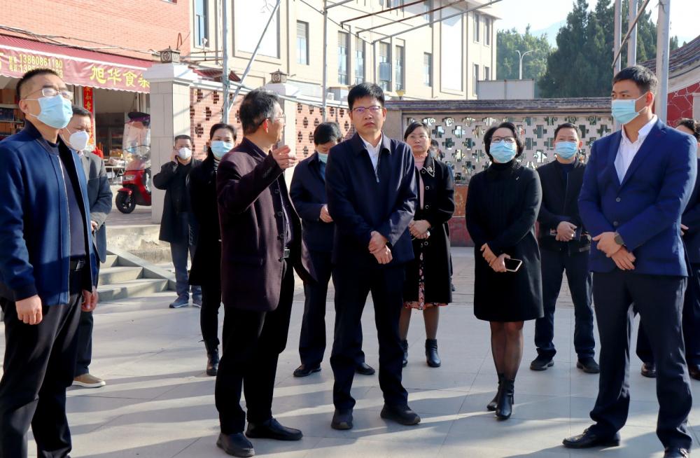 云霄县委县政府主要领导开展文化领域工作调研座谈1.jpg