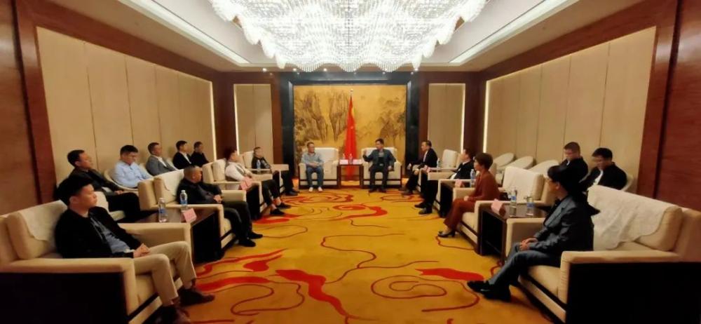 云霄在广东深圳举行电子信息产业专场招商推介会暨项目签约仪式4.jpg