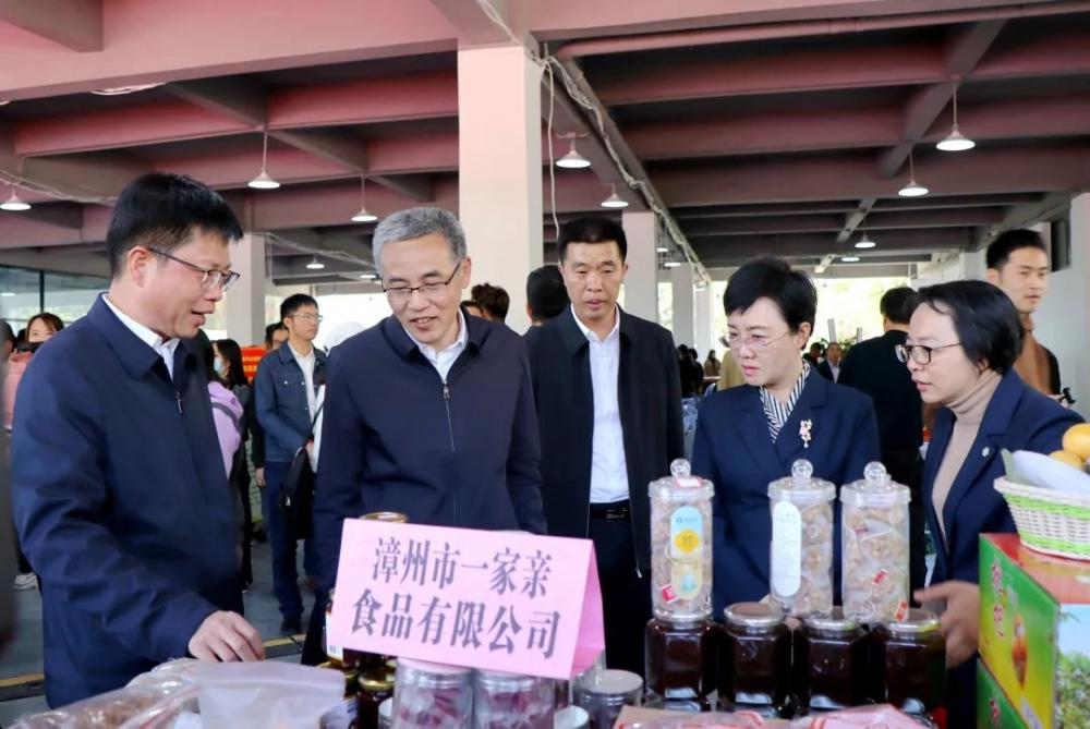 “漫步云霄 乐悠和平”2023年云霄枇杷文化节开幕！8.jpg
