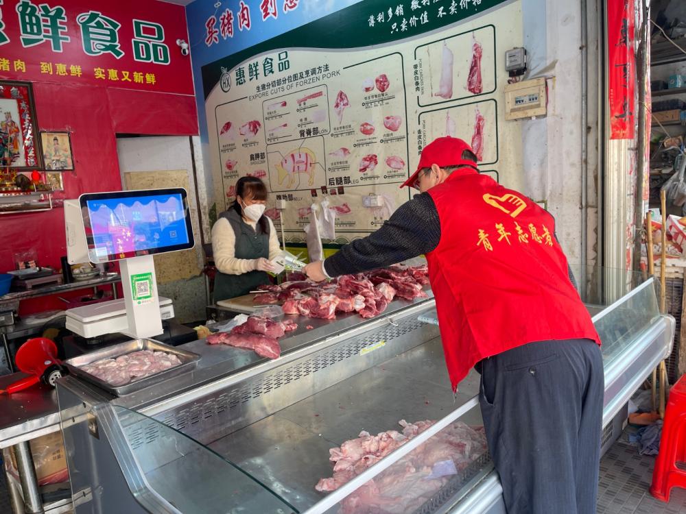 发放创城宣传材料.jpg