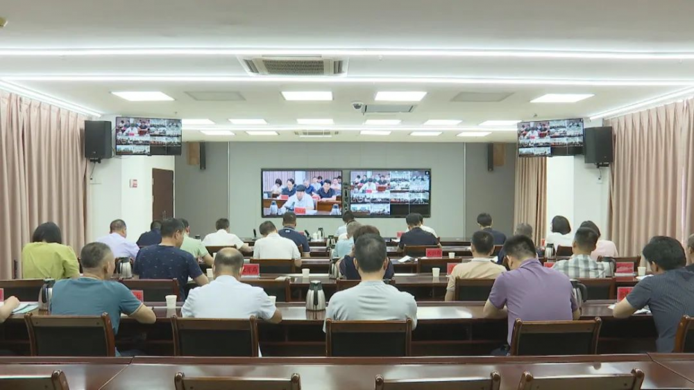 云霄縣部署第五次全國(guó)經(jīng)濟(jì)普查工作.png