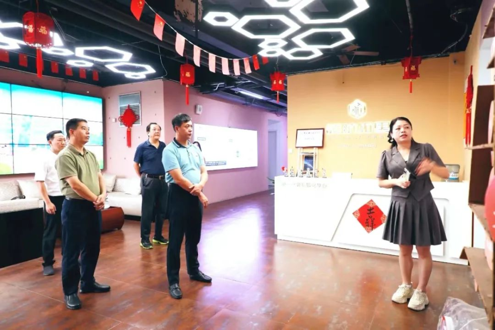 重實踐 建新功｜云霄縣縣長赴廈門開展招商對接活動2.png