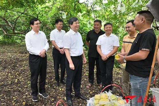 周祖翼在漳州调研1.jpg