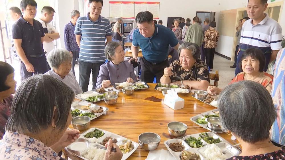 云霄马山村：党建引领乡贤助力“长者食堂” 让老年人吃出“幸福”味道.jpg